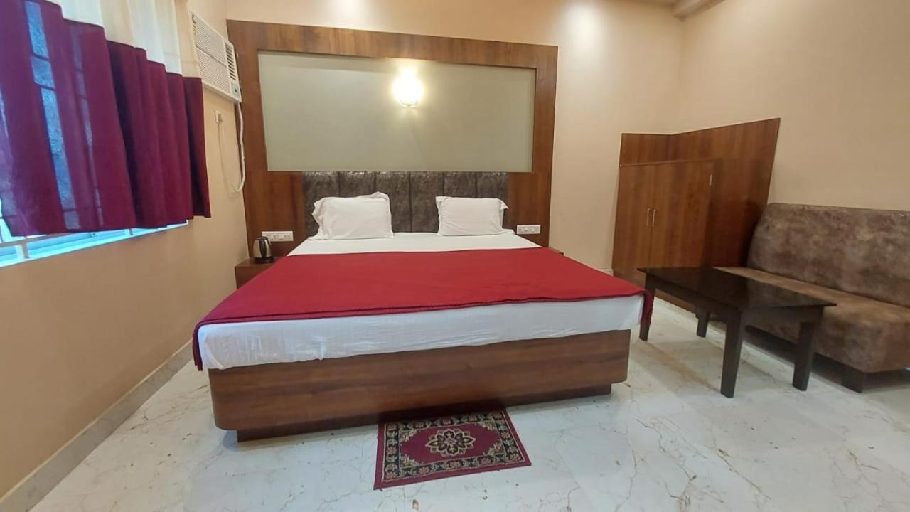 Mor Hotel Ruby House Puri Exterior photo